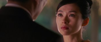 Movie still from “Memoirs of a Geisha” (2005), directed by Rob Marshall – Close Up shot, Over the shoulder angle