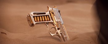 Movie still from “Romeo + Juliet” (1996), directed by Baz Luhrmann – Extreme Close Up shot, High angle