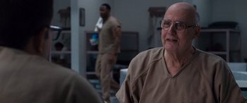 Movie still from “The Accountant” (2016), directed by Gavin O'Connor – Close Up shot, Over the shoulder angle