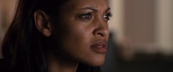 Movie still from “The Accountant” (2016), directed by Gavin O'Connor – Close Up shot, Over the shoulder angle