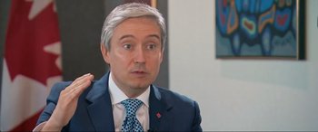 Movie still from “752 Is Not a Number” (2022), directed by Babak Payami – Close Up shot, Over the shoulder angle