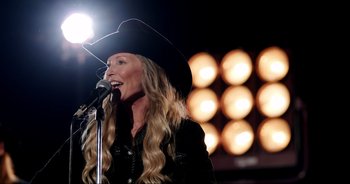 Movie still from “A Cowgirl's Song” (2022), directed by Timothy Armstrong – Medium shot, Low angle