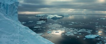 Movie still from “Against the Ice” (2022), directed by Peter Flinth – Extreme Wide shot, High angle