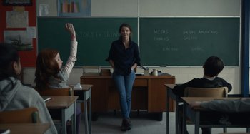 Movie still from “Antlers” (2021), directed by Scott Cooper – Wide shot, Over the shoulder angle