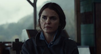 Movie still from “Antlers” (2021), directed by Scott Cooper – Close Up shot, Over the shoulder angle