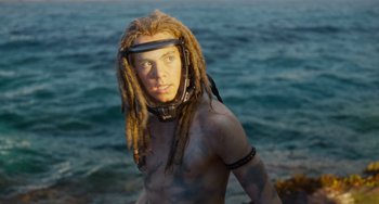 Movie still from “Avatar: The Way of Water” (2022), directed by James Cameron – Close Up shot, Low angle