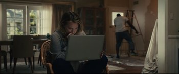 Movie still from “The Invisible Man” (2020), directed by Leigh Whannell – Medium shot, High angle