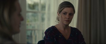 Movie still from “The Invisible Man” (2020), directed by Leigh Whannell – Close Up shot, Over the shoulder angle