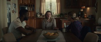 Movie still from “The Invisible Man” (2020), directed by Leigh Whannell – Medium shot, Over the shoulder angle