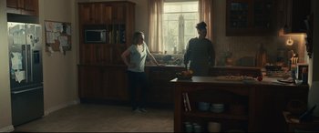 Movie still from “The Invisible Man” (2020), directed by Leigh Whannell – Wide shot, Over the shoulder angle