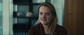 Movie still from “The Invisible Man” (2020), directed by Leigh Whannell – Close Up shot, Over the shoulder angle