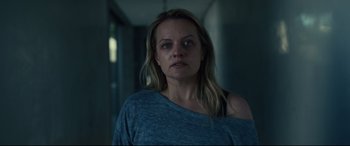 Movie still from “The Invisible Man” (2020), directed by Leigh Whannell – Close Up shot, Over the shoulder angle