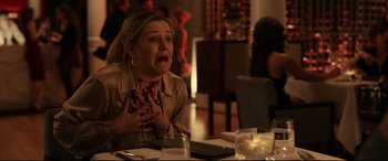 Movie still from “The Invisible Man” (2020), directed by Leigh Whannell – Medium shot, Over the shoulder angle