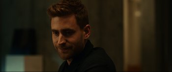 Movie still from “The Invisible Man” (2020), directed by Leigh Whannell – Close Up shot, Over the shoulder angle