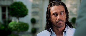 Movie still from “Bad Boys II” (2003), directed by Michael Bay – A person with long hair; Close Up shot, Over the shoulder angle