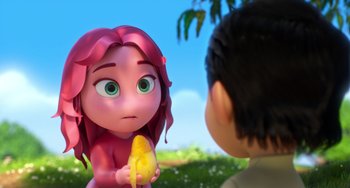 Movie still from “Blush” (2021), directed by Joe Mateo – A girl with pink hair is holding a banana and looking at a boy with green eyes; Close Up shot, Over the shoulder angle