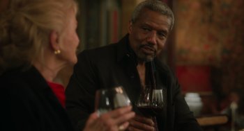 Movie still from “Book Club: The Next Chapter” (2023), directed by Bill Holderman – A man and a woman are drinking wine; Close Up shot, Over the shoulder angle