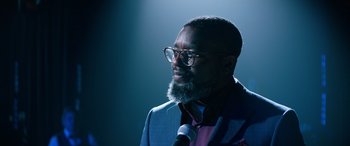 Movie still from “Clouds” (2020), directed by Justin Baldoni – A man with a beard and glasses is speaking; Close Up shot, Over the shoulder angle