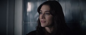 Movie still from “Cobweb” (2023), directed by Samuel Bodin – A person with long dark hair; Close Up shot, Over the shoulder angle