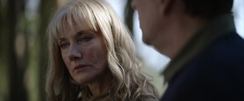 Movie still from “Color Out of Space” (2019), directed by Richard Stanley – A woman and a man are looking at one another; Close Up shot, Over the shoulder angle