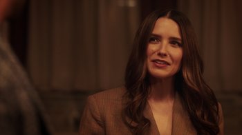 Movie still from “Deborah” (2022), directed by Noga Pnueli – A person with long hair; Close Up shot, Over the shoulder angle