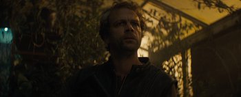 Movie still from “Don't Breathe 2” (2021), directed by Rodo Sayagues – A person wearing a leather jacket; Close Up shot, Low angle