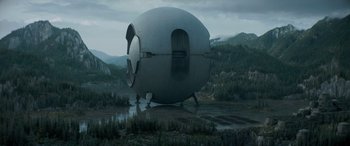 Movie still from “Dune” (2021), directed by Denis Villeneuve – An image of an airship in the middle of a field; Extreme Wide shot, Low angle