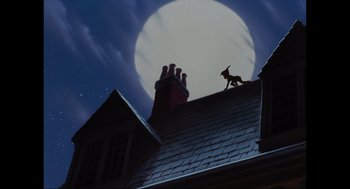 Movie still from “Elizabeth: A Portrait in Part(s)” (2022), directed by Roger Michell – A dog is standing on top of a roof; Extreme Wide shot, Low angle