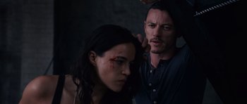 Movie still from “Fast & Furious 6” (2013), directed by Justin Lin – A man and a woman are looking at each other; Close Up shot, Over the shoulder angle