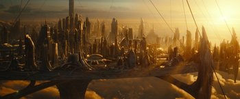 Movie still from “Alita: Battle Angel” (2019), directed by Robert Rodriguez – An image of a futuristic city in the middle of the day; Extreme Wide shot, High angle