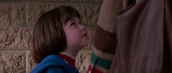 Movie still from “Halloween H20: 20 Years Later” (1998), directed by Steve Miner – A little girl looking up at a blanket; Close Up shot, Over the shoulder angle