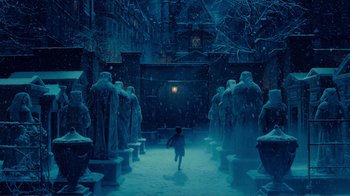 Movie still from “Hugo” (2011), directed by Martin Scorsese – Extreme Wide shot, High angle