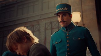 Movie still from “Hugo” (2011), directed by Martin Scorsese – Medium shot, Over the shoulder angle