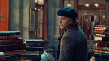 Movie still from “Hugo” (2011), directed by Martin Scorsese – Medium shot, Over the shoulder angle