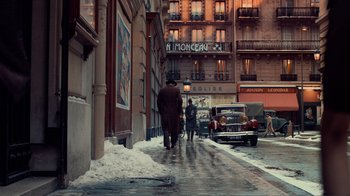 Movie still from “Hugo” (2011), directed by Martin Scorsese – Extreme Wide shot, Over the shoulder angle