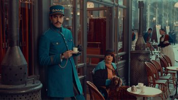 Movie still from “Hugo” (2011), directed by Martin Scorsese – Medium shot, Over the shoulder angle