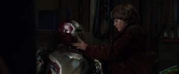 Movie still from “Iron Man 3” (2013), directed by Shane Black – Close Up shot, Over the shoulder angle