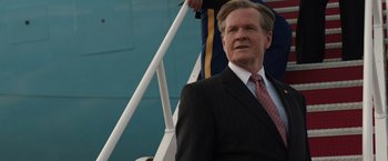 Movie still from “Iron Man 3” (2013), directed by Shane Black – Close Up shot, Over the shoulder angle