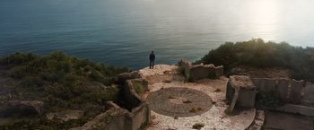 Movie still from “Iron Man 3” (2013), directed by Shane Black – Extreme Wide shot, High angle