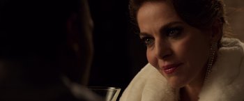 Movie still from “John Wick: Chapter 2” (2017), directed by Chad Stahelski – A person holding a glass of wine; Close Up shot, Over the shoulder angle