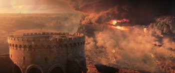 Movie still from “Kingsglaive: Final Fantasy XV” (2016), directed by Takeshi Nozue – An old castle in the middle of a large city; Extreme Wide shot, High angle
