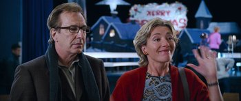 Movie still from “Love Actually” (2003), directed by Richard Curtis – Close Up shot, Over the shoulder angle