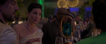 Movie still from “Me Time” (2022), directed by John Hamburg – A woman and a man sitting in front of a mirror; Close Up shot, Over the shoulder angle