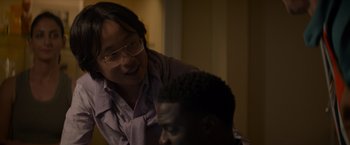 Movie still from “Me Time” (2022), directed by John Hamburg – A man and a woman are talking to each other in a room; Close Up shot, Over the shoulder angle