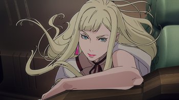 Movie still from “Mobile Suit Gundam: Hathaway” (2021), directed by Shûkô Murase – A woman with long blonde hair is leaning on a table; Close Up shot, Low angle