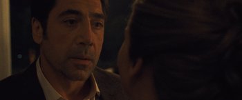 Movie still from “Mother!” (2017), directed by Darren Aronofsky – A person talking to another person; Close Up shot, Over the shoulder angle