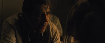 Movie still from “Mother!” (2017), directed by Darren Aronofsky – A person sitting in front of another person; Close Up shot, Over the shoulder angle