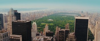 Movie still from “Night at the Museum: Battle of the Smithsonian” (2009), directed by Shawn Levy – A view of a city from a high point of view; Extreme Wide shot, High angle