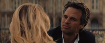 Movie still from “Now You See Me” (2013), directed by Louis Leterrier – A man and a woman are talking to each other; Close Up shot, Over the shoulder angle