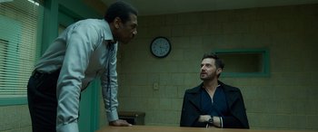 Movie still from “Ocean's Eight” (2018), directed by Gary Ross – Medium shot, Over the shoulder angle